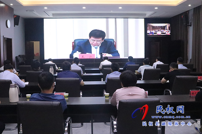 我縣組織收聽(tīng)收看設(shè)計(jì)河南建設(shè)工作會(huì)議