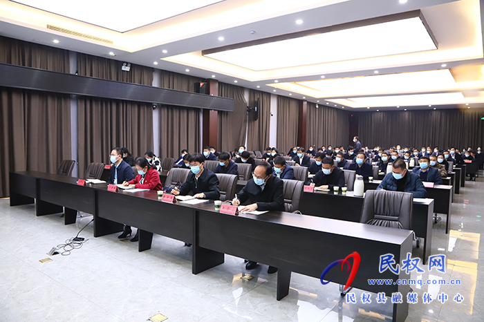 我縣組織收聽(tīng)收看全省安全生產(chǎn)電視電話會(huì)議