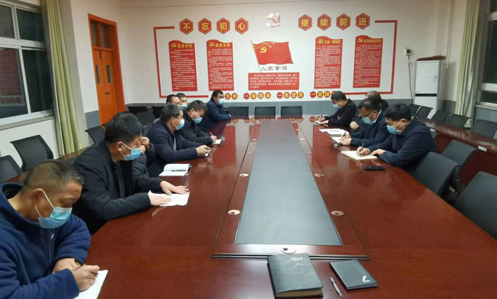 縣委常委、宣傳部長、副縣長畢道喜督導(dǎo)校園疫情防控工作