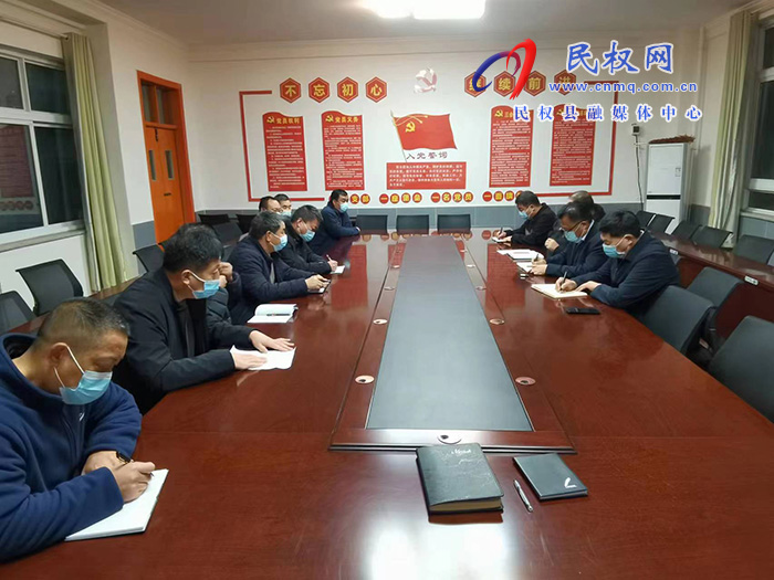 縣委常委、宣傳部長、副縣長畢道喜督導(dǎo)校園疫情防控工作
