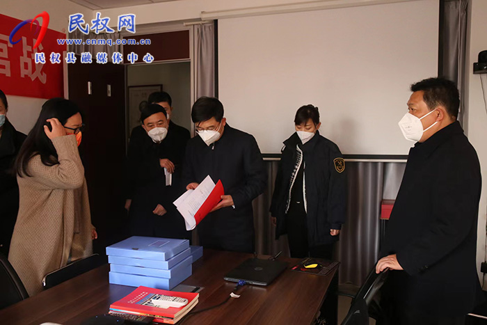 縣委書記張團結調研包保企業(yè)食品安全 “兩個責任”工作機制落實情況