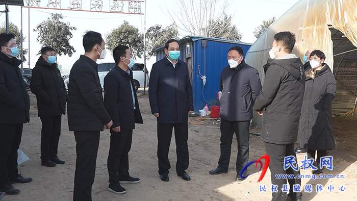 市農(nóng)機服務(wù)中心黨組書記、主任洪德興到民調(diào)研農(nóng)機合作社建設(shè)工作