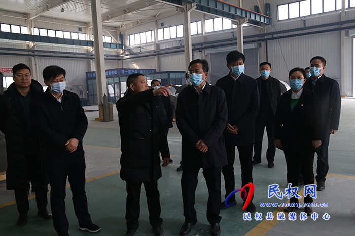 省政府拼搶“開門紅”第四督導(dǎo)和服務(wù)工作組組長，省人力資源和社會保障廳黨組書記、廳長丁同民到我縣開展督導(dǎo)和服務(wù)工作