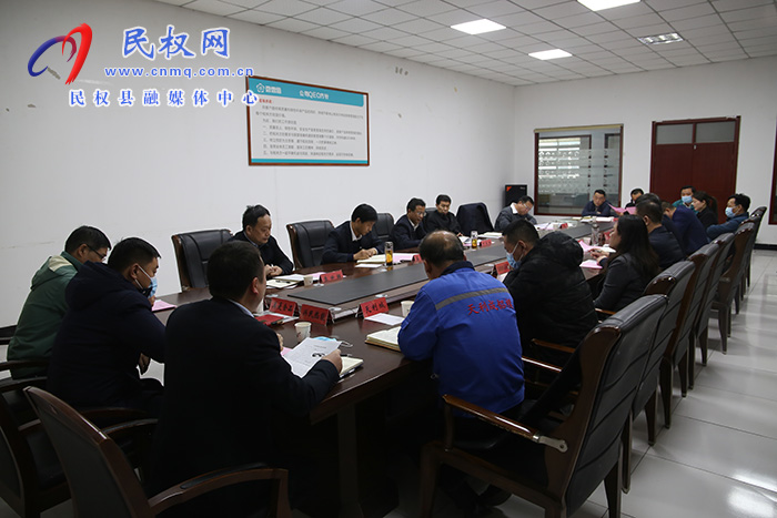 省政府拼搶“開門紅”第四督導(dǎo)和服務(wù)工作組組長，省人力資源和社會保障廳黨組書記、廳長丁同民到我縣開展督導(dǎo)和服務(wù)工作