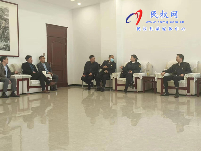 縣委常委、副縣長于茜會(huì)見寧圣農(nóng)業(yè)供應(yīng)鏈有限公司董事長劉伯黨一行
