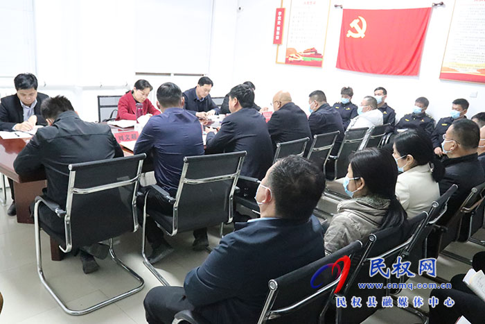 縣委副書記、縣長(zhǎng)王靜嫻調(diào)研城市管理工作