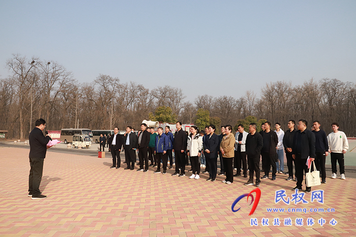 市政協(xié)“學雷鋒 我奉獻”文明實踐志愿服務暨2023年“三八”國際婦女節(jié)紀念活動舉行
