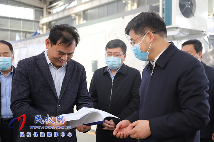 市人大常委會(huì)副主任、縣委書記張團(tuán)結(jié)開展“企業(yè)服務(wù)日”活動(dòng)
