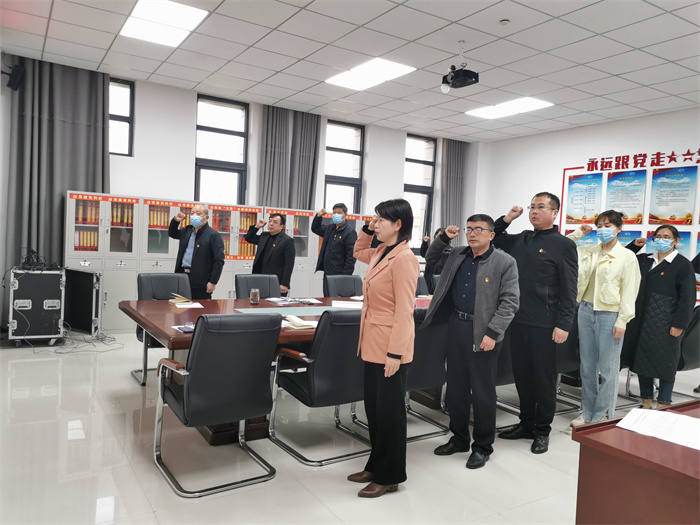 縣委黨校開展3月份主題黨日“1+新時(shí)代文明實(shí)踐推動暨黨的創(chuàng)新理論、科技、衛(wèi)生三下鄉(xiāng)”活動
