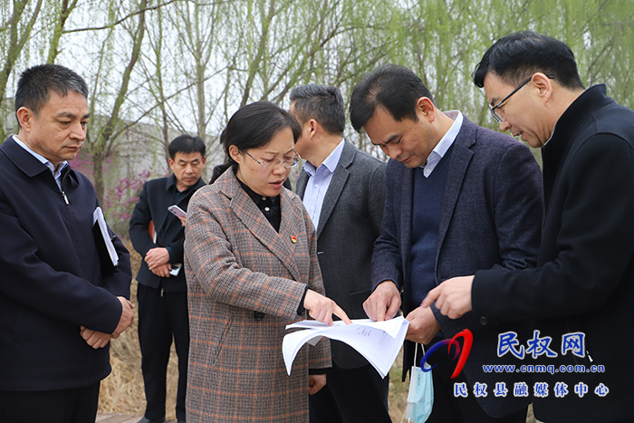 縣委副書記、縣長王靜嫻調(diào)研上市后備企業(yè)發(fā)展情況