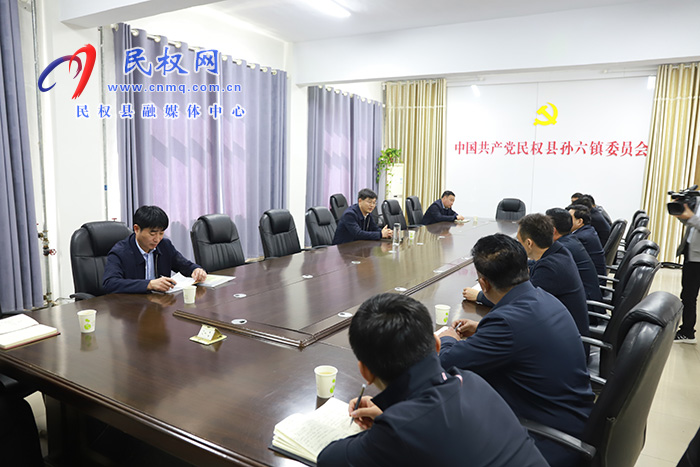 市人大常委會(huì)副主任、縣委書記張團(tuán)結(jié)調(diào)研督導(dǎo)違法違規(guī)占用耕地整治工作