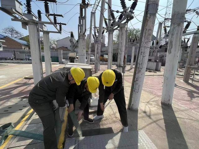 民權縣供電公司:開展防汛演練 應對暴雨來襲 民權縣供電公司:開展防汛演練 應對暴雨來襲