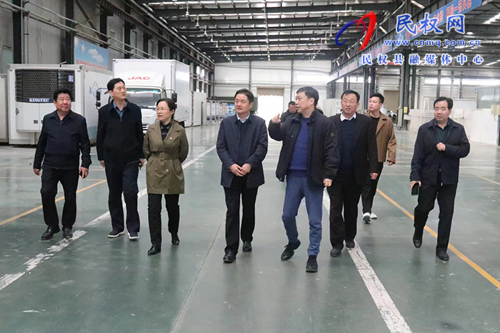 市退役軍人事務(wù)局黨組書記、局長(zhǎng)王子玉到民調(diào)研全國雙擁模范縣創(chuàng)建和軍民融合工作