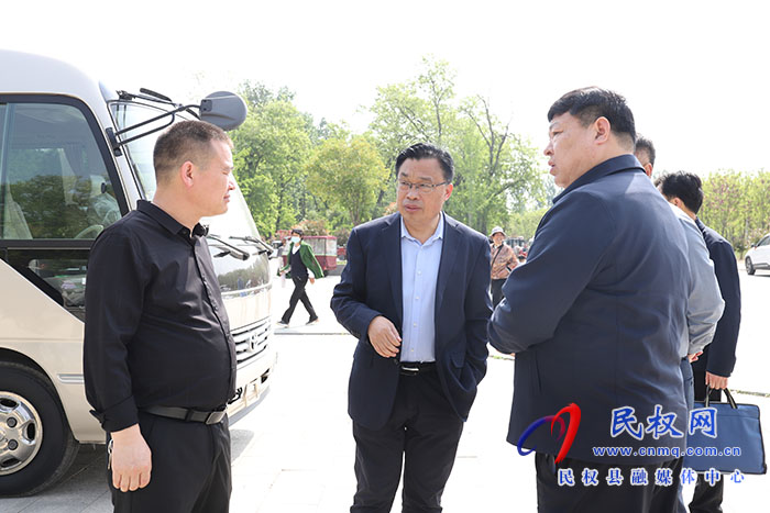 縣領(lǐng)導(dǎo)畢道喜調(diào)研中國(guó)·民權(quán)第七屆槐花文化系列活動(dòng)線路和場(chǎng)地等工作
