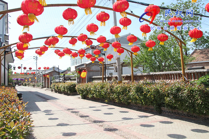 花園鄉(xiāng)趙洪坡村：美食盛宴引客來