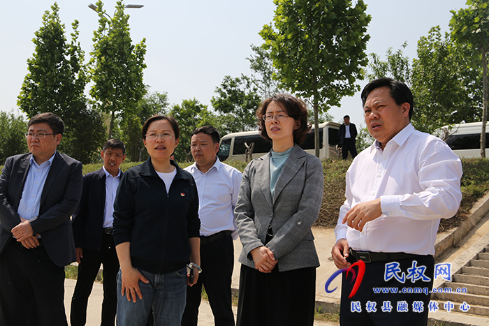 市委副書記、政法委書記呂娜到民開展巡河（湖）并調(diào)研農(nóng)村文化產(chǎn)業(yè)發(fā)展工作