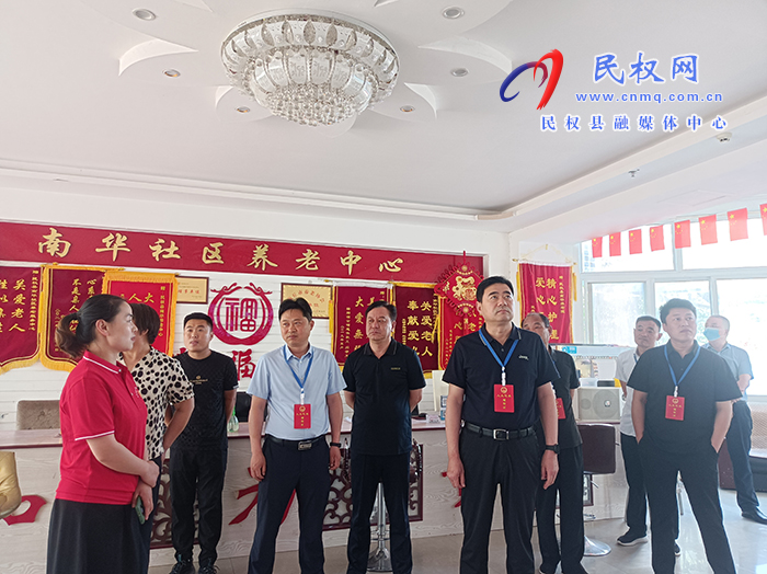 縣人大常委會副主任薛坤調研全縣養(yǎng)老服務體系建設情況
