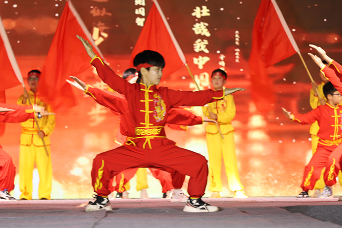 民權(quán)求實(shí)小學(xué)第六屆“向美而行，逐夢(mèng)未來”校園文化藝術(shù)節(jié)圓滿落幕