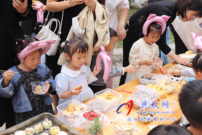 快樂時(shí)光 “童”樣精彩 民權(quán)縣第一實(shí)驗(yàn)幼兒園多種形式慶祝第73個(gè)“國際兒童節(jié)”