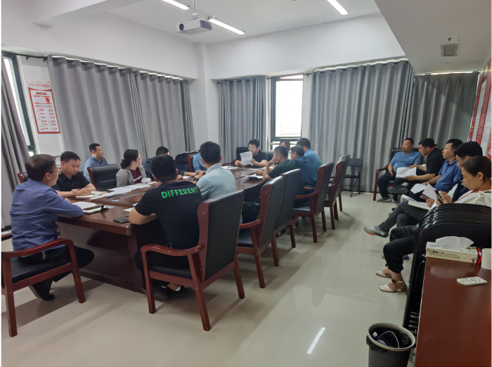 縣國土空間規(guī)劃編研中心召開市政道路設(shè)計(jì)工作對接會