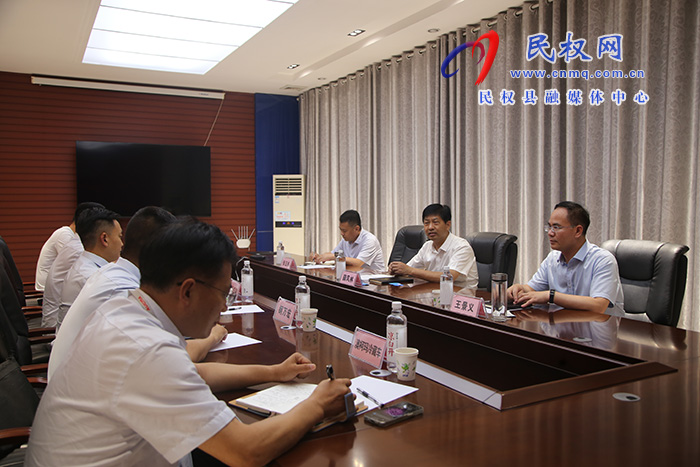 市委常委、常務副市長薛鳳林到民開展“企業(yè)服務日”活動