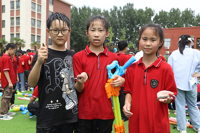 “悠悠艾香溢佳節(jié) 綿綿粽情潤端午”——民權(quán)求實(shí)學(xué)校端午節(jié)主題教育活動(dòng)
