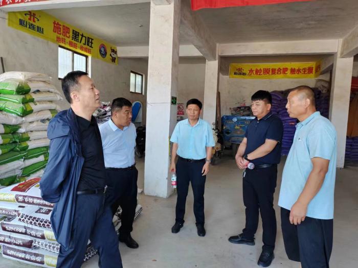 市社到民權(quán)縣開展農(nóng)資打假專項(xiàng)治理行動(dòng)督導(dǎo)工作