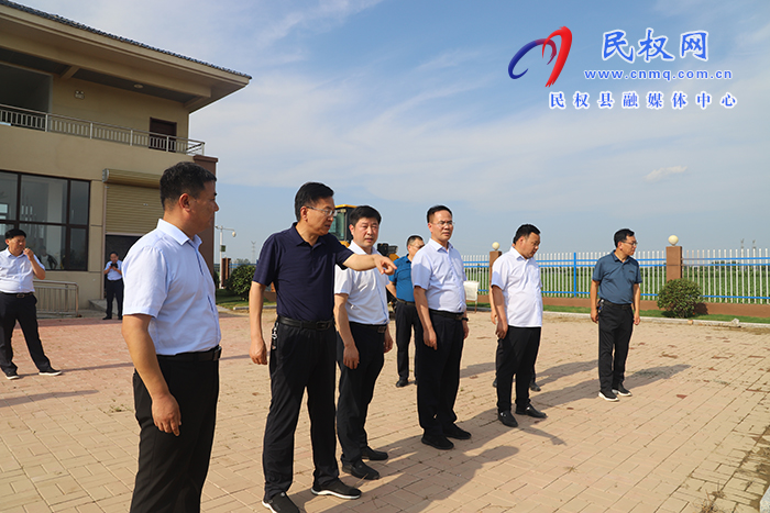 縣領(lǐng)導(dǎo)王景義、李衛(wèi)政調(diào)研農(nóng)業(yè)水價綜合改革工作