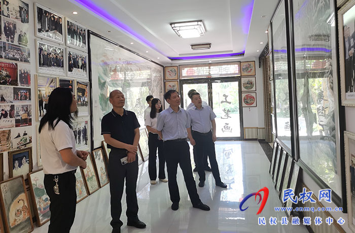 省臺辦宣傳處處長劉雋到民調(diào)研
