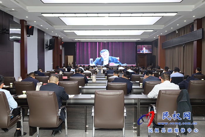全縣10月份經(jīng)濟(jì)運(yùn)行調(diào)度會(huì)召開(kāi)