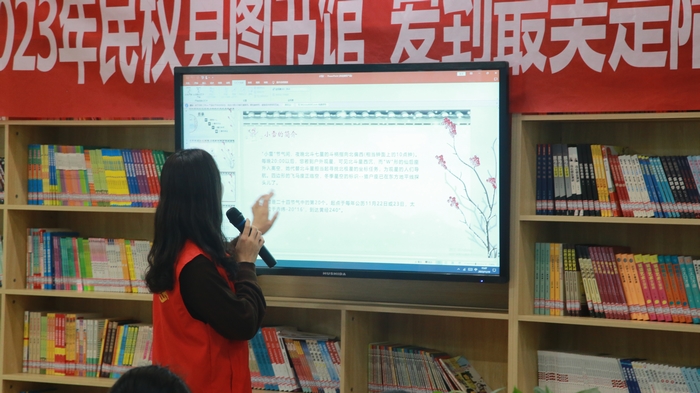 民權(quán)縣圖書館舉辦第三十期“愛(ài)到最美是陪伴”親子閱讀活動(dòng)