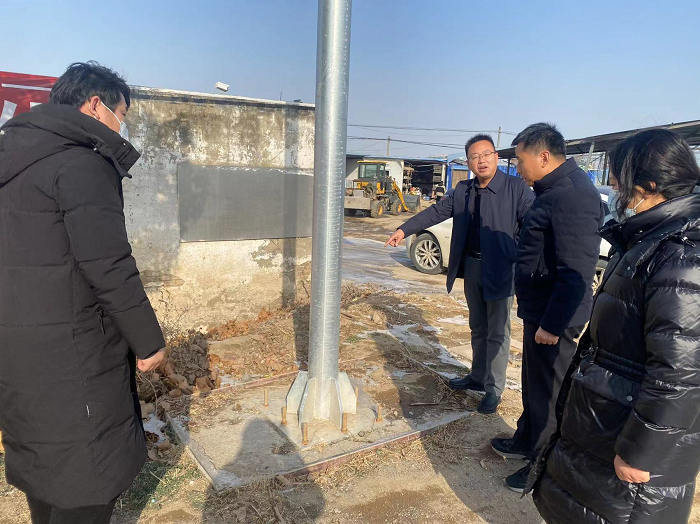 縣財政局實(shí)地查驗部分國道省道公路安全設(shè)施精細(xì)化提升工程項目
