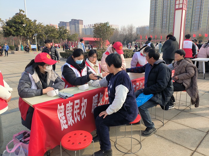 團(tuán)縣委聯(lián)合縣衛(wèi)健委開展“健康民權(quán)，暖冬行動(dòng)”志愿服務(wù)活動(dòng)