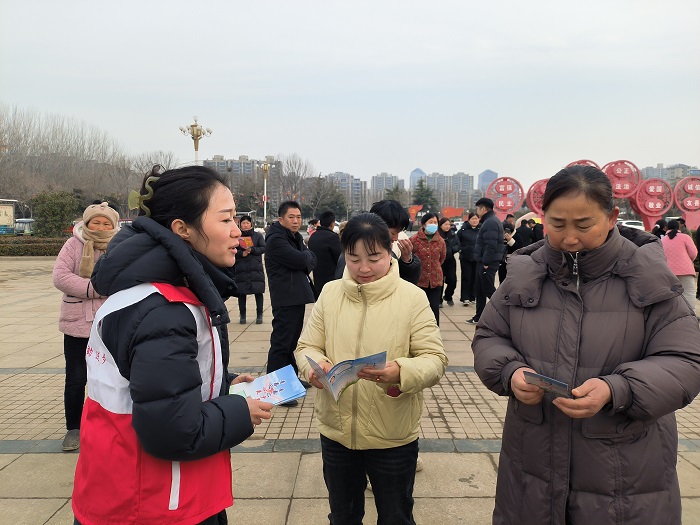 團(tuán)縣委開展關(guān)愛青少年心理健康宣傳活動