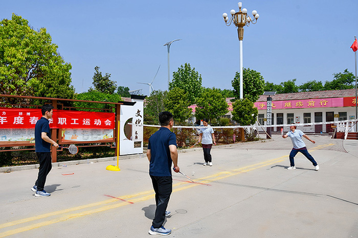 健康生活 快樂工作：民權(quán)縣人和鎮(zhèn)春季職工運動會召開啦！
