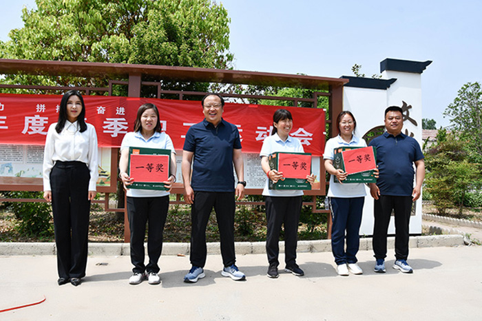 健康生活 快樂工作：民權(quán)縣人和鎮(zhèn)春季職工運動會召開啦！