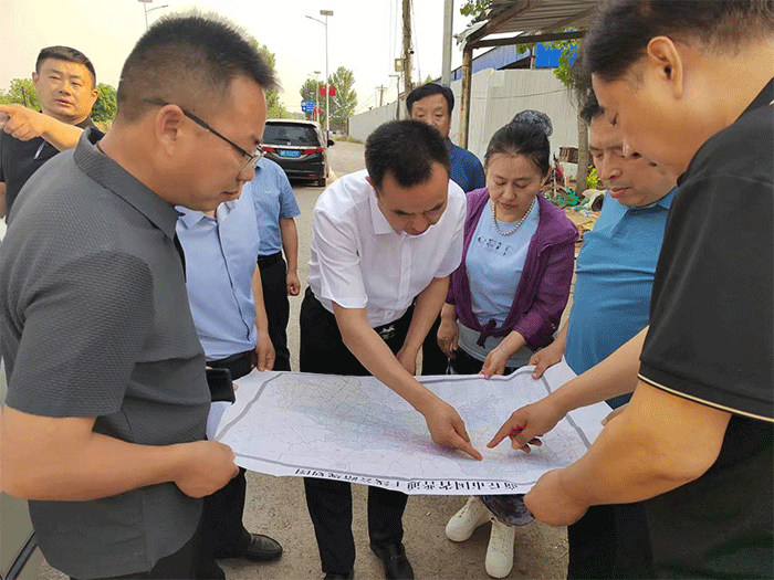   市公路事業(yè)發(fā)展中心黨委書記、主任馬登峰到我縣調(diào)研國道220豫魯省界出入口項目