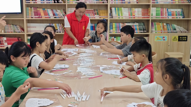 民權(quán)縣圖書館舉辦以“我們的節(jié)日·端午節(jié)”為主題的“童心向黨·書香伴成長(zhǎng)”閱讀分享會(huì)活動(dòng)（總第41期）
