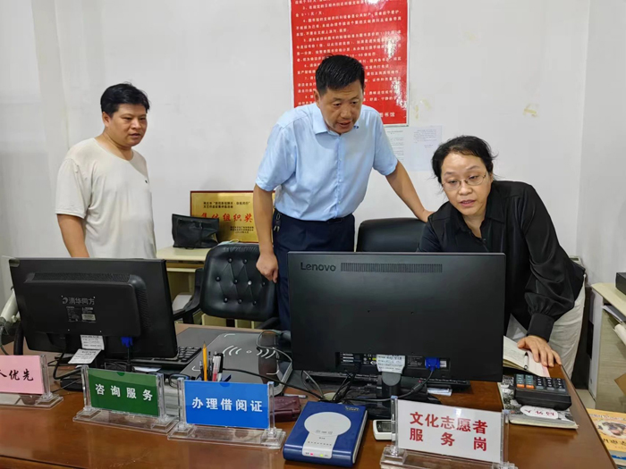 縣委宣傳部調(diào)研“書香民權(quán)”全民閱讀設(shè)施建設(shè)運營情況