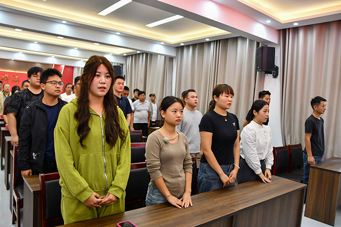 青春奮進正當(dāng)時，共青團人和鎮(zhèn)第二次代表大會勝利召開