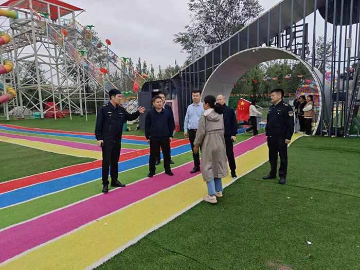 民權(quán)縣文化廣電和旅游局開展景區(qū)、游樂(lè)場(chǎng)所安全生產(chǎn)督導(dǎo)專項(xiàng)行動(dòng)