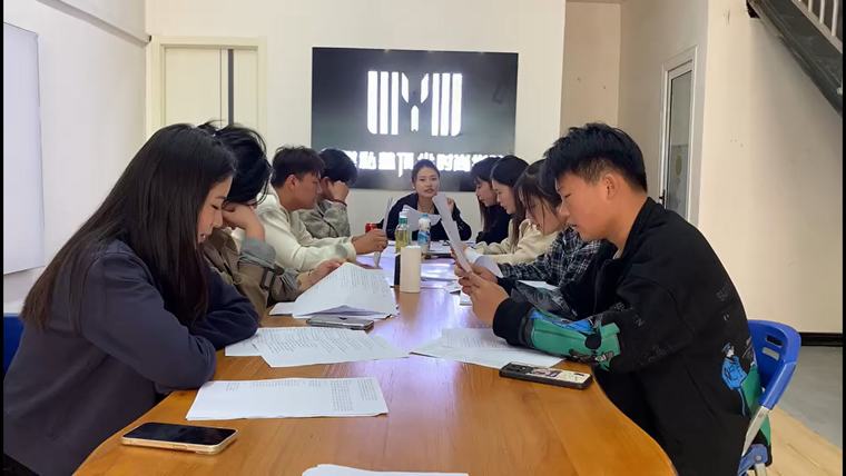 民權(quán)縣圖書館舉辦2024年第十三期播音與主持藝術(shù)公益講座