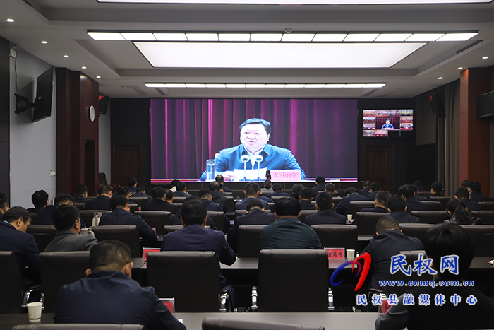 我縣組織收聽(tīng)收看全市制造業(yè)強(qiáng)市電視電話會(huì)議