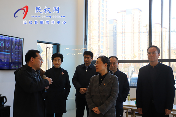 縣委書記王靜嫻調(diào)研市政項目建設工作