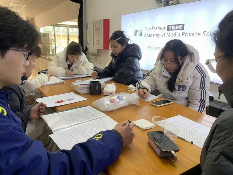 民權縣圖書館舉辦2024年第二十二期播音與主持藝術公益講座