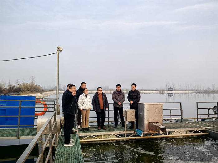 河南省水產(chǎn)科學(xué)研究院到莊子鎮(zhèn) 開展水產(chǎn)養(yǎng)殖現(xiàn)場(chǎng)交流會(huì)