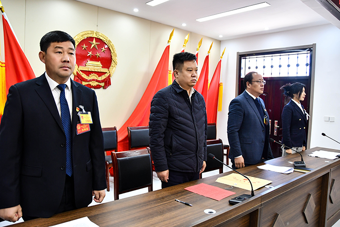 人和鎮(zhèn)召開第六屆人民代表大會第六次會議