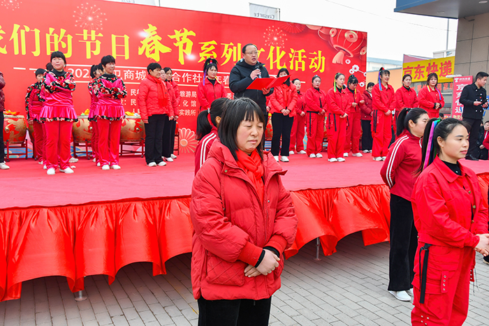 民權(quán)縣人和鎮(zhèn)舉辦 “我們的節(jié)日?春節(jié)” 文藝匯演 歡歡喜喜過(guò)大年