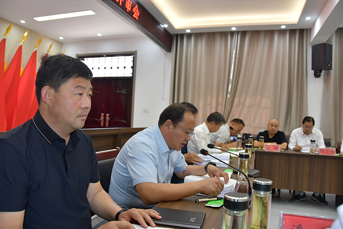民權(quán)縣召開《人和鎮(zhèn)志》評審會(huì)