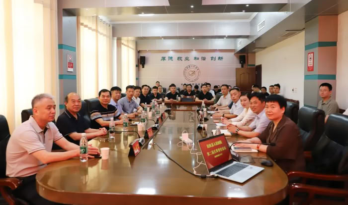 聚焦脊柱健康 助力健康民權(quán)——第二屆莊周脊柱論壇在民權(quán)縣人民醫(yī)院盛大開幕